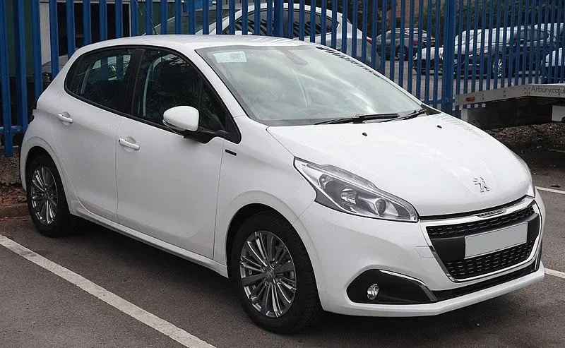 PEUGEOT 208 Diesel 5 places