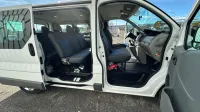 Mini Bus 9 Places Renault Trafic Court interieur sieges